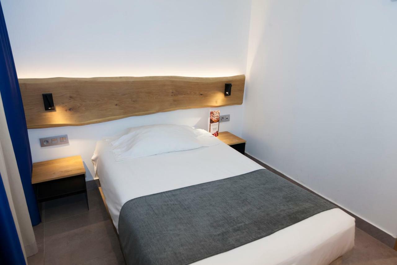Hostal Paris Barcelona Exterior photo